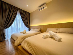 MUJI Style - 2 Queenbeds, Connecting to mall & monorail!